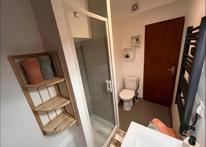 Cosy, Cite Gastronomique Apartment